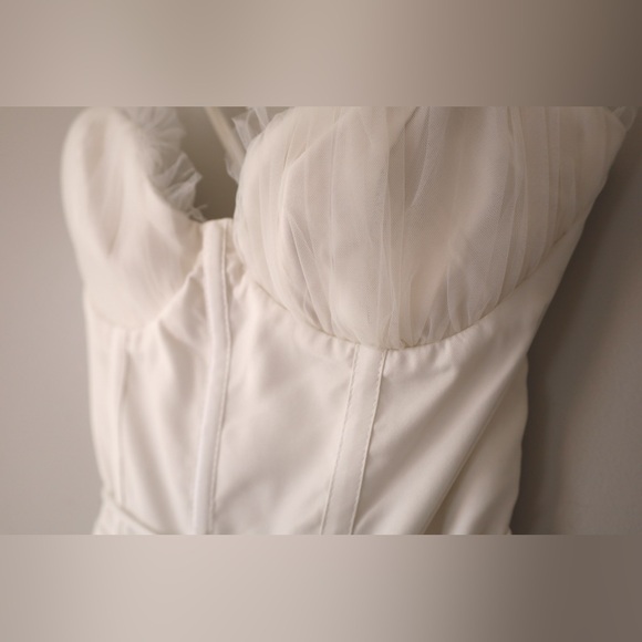 White Dress - Picture 3 of 5